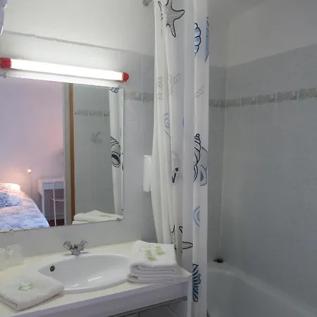 Hotel Hexagone 2*