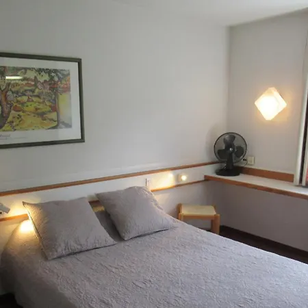 Hotel Hexagone 2*