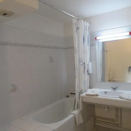 Hotel Hexagone 2*